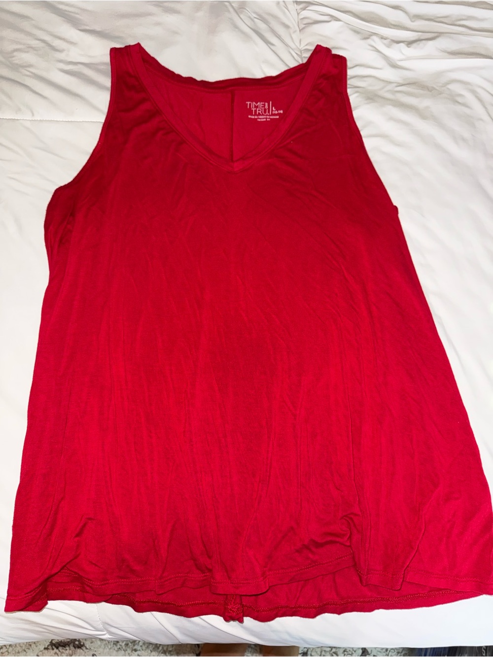 Time and Tru Women's Bright Red V-Neck Tank Top